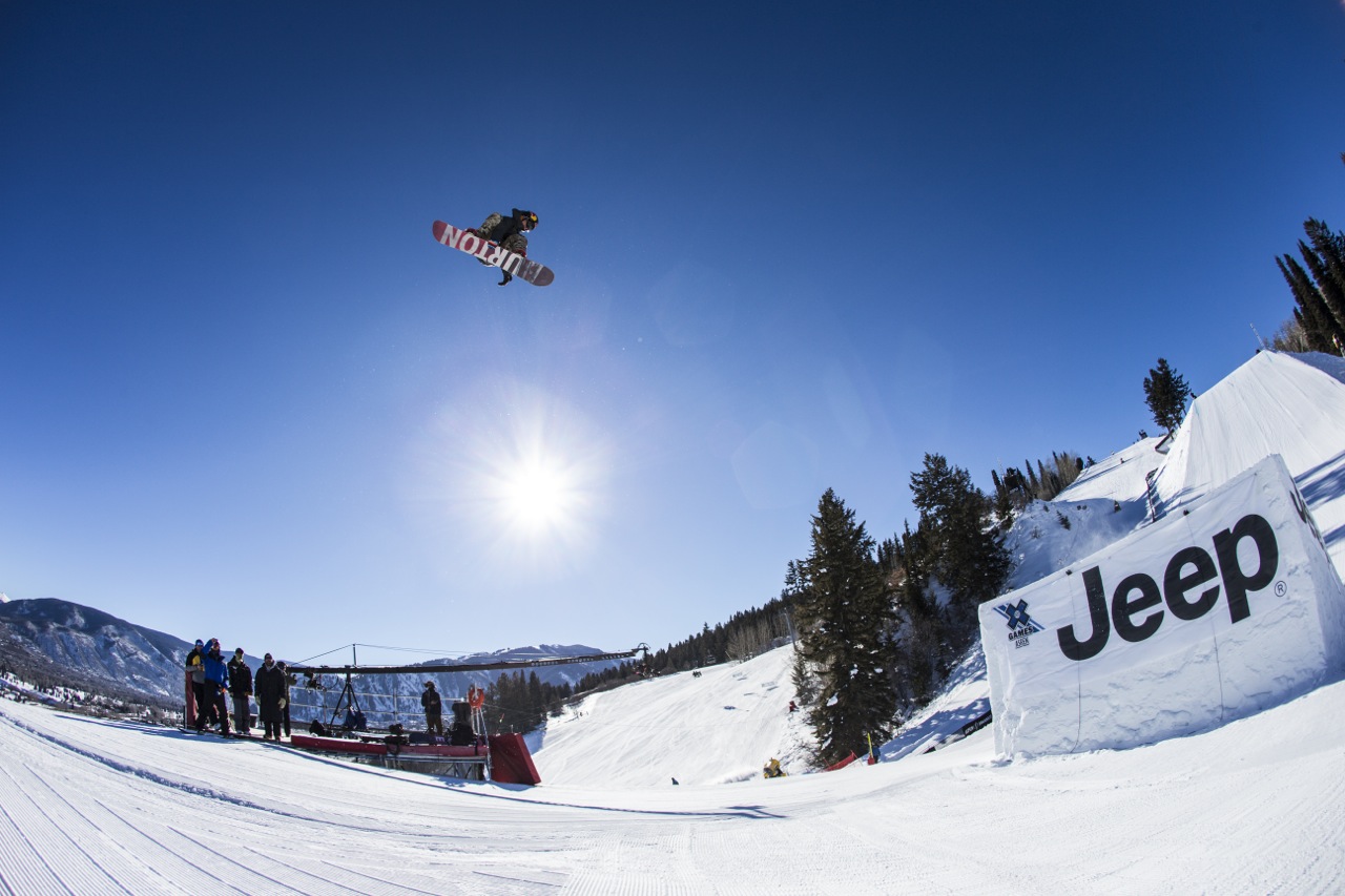 Seppe Smits competes in the Men's Snowboard Slopestyle during Winter X Games 19 at Buttermilk Mountain in Aspen, CO, USA on 22 January 2015. // Christian Pondella/Red Bull Content Pool // P-20150123-00033 // Usage for editorial use only // Please go to www.redbullcontentpool.com for further information. //