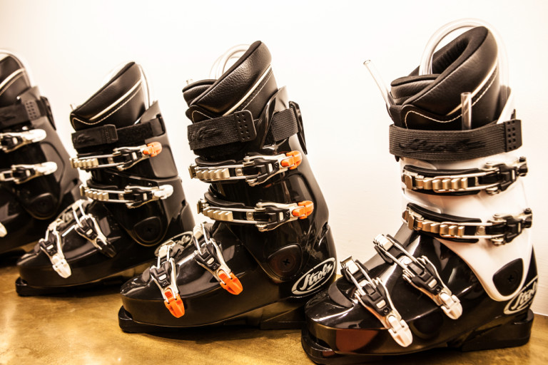 Hoe kies je een skischoen – houd rekening met de maat skischoenen bij het kopen!