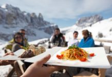 Eten met uitzicht (c) Zuid-Tirol
