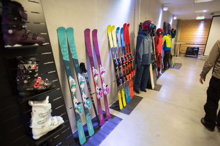 Is het beter om ski’s te kopen of te huren