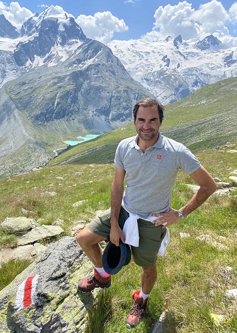 RF hiking Swiss Alps; Copyright Roger Federer